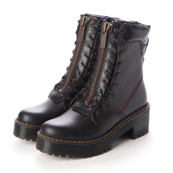 Dr. Martens Women's Karmilla Platform Quad Vintage - Picture 6 of 11